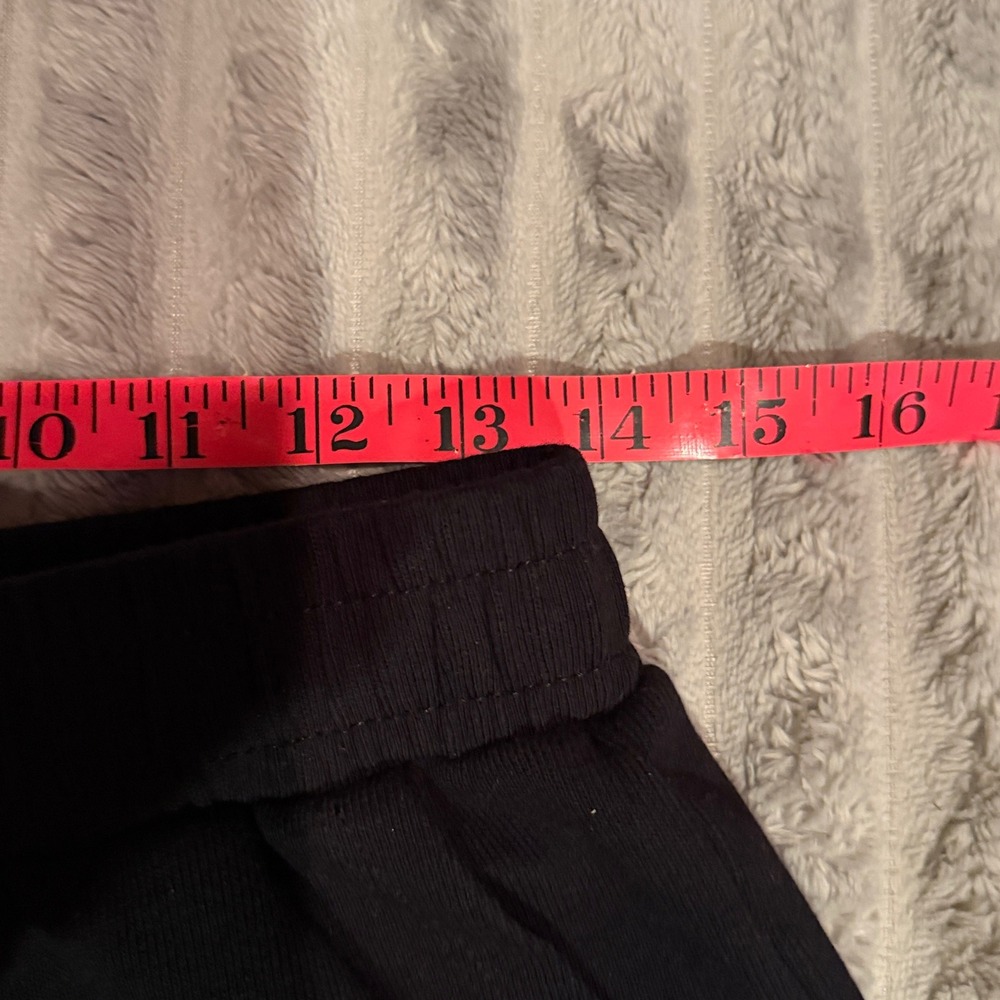 Trendy Queen Black Cropped Wide Leg Pants Tulip Hem Pockets Medium - Picture 4 of 7